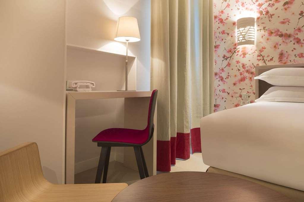 Hotel Eden Παρίσι Δωμάτιο φωτογραφία